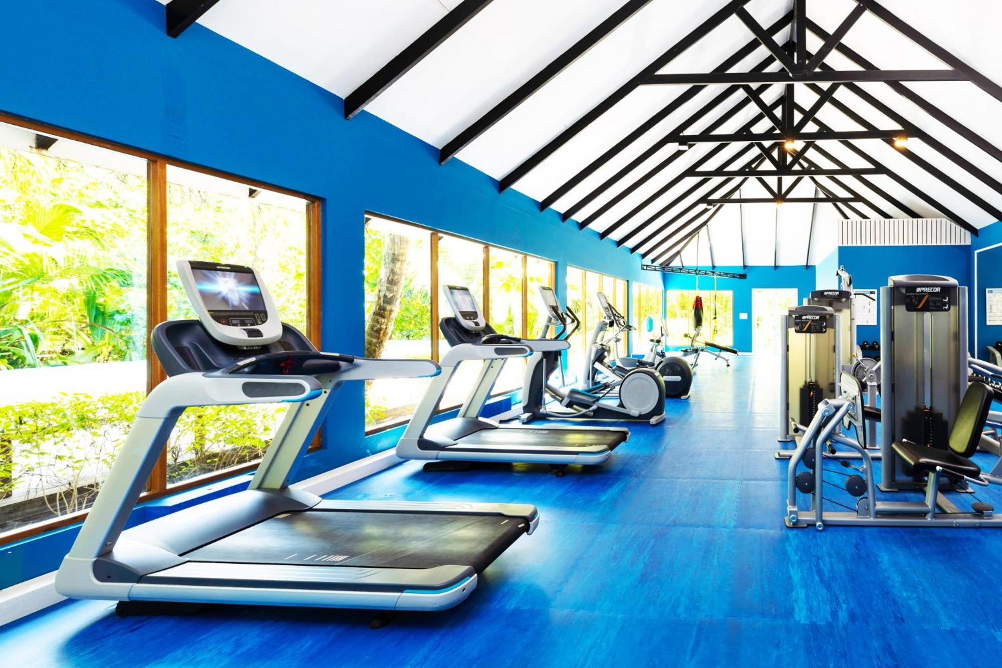 Kandima Maldives Kudahuvadhoo Ngoại thất bức ảnh The gym at the resort