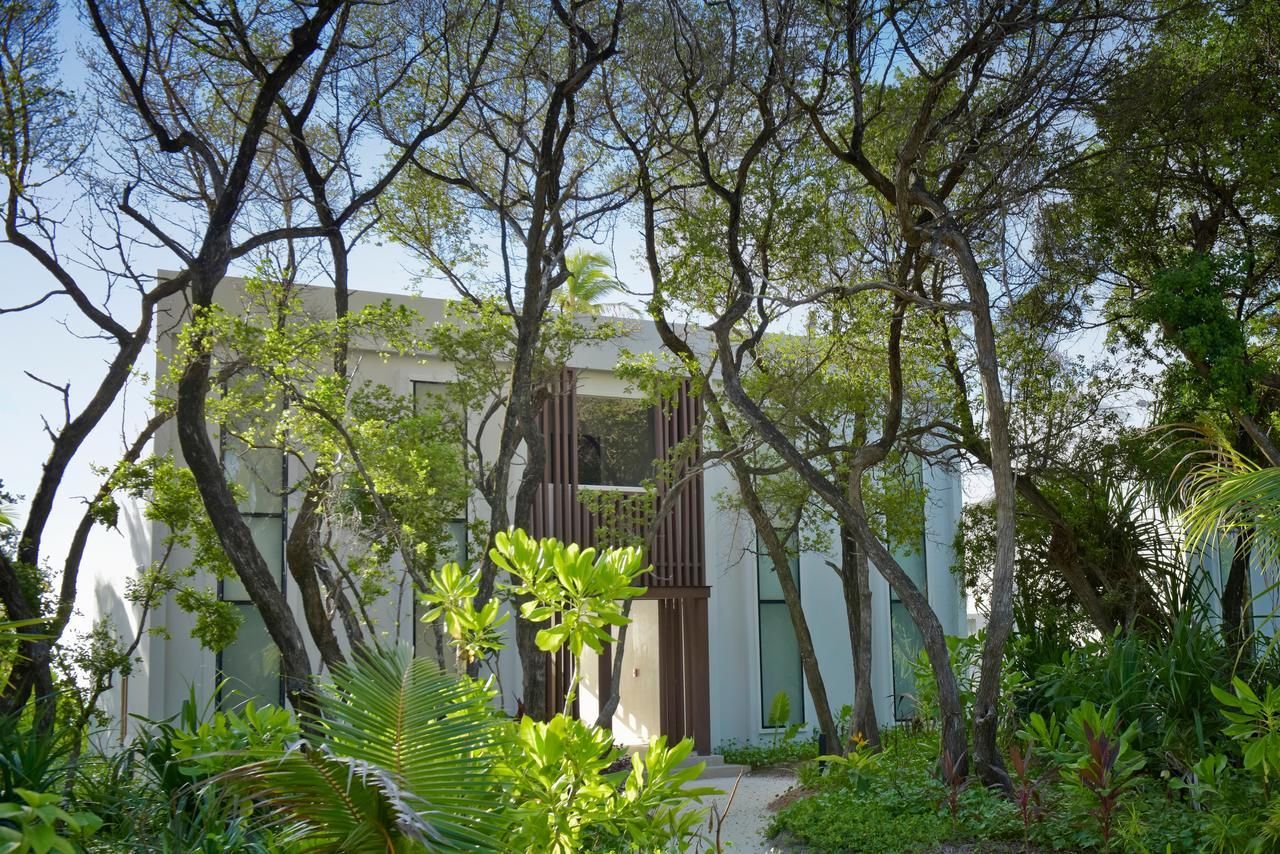 Kandima Maldives Kudahuvadhoo Ngoại thất bức ảnh The house in 2011